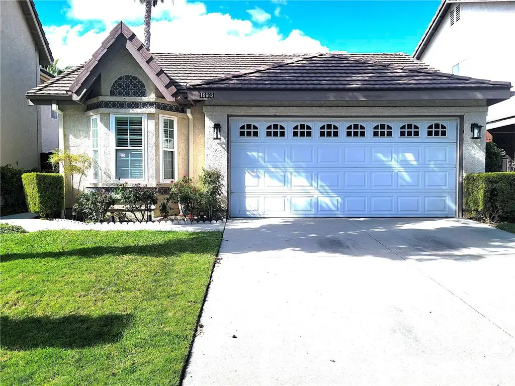 19663 Bruces Place, Canyon Country, CA 91351 - #1