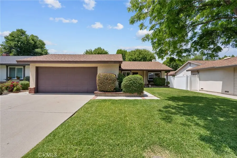 24419 Denise, Newhall, CA 91321 - #2