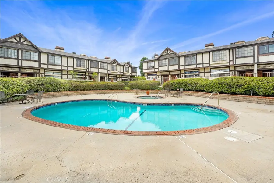 20737 Roscoe Boulevard #203, Winnetka, CA 91306 - #3