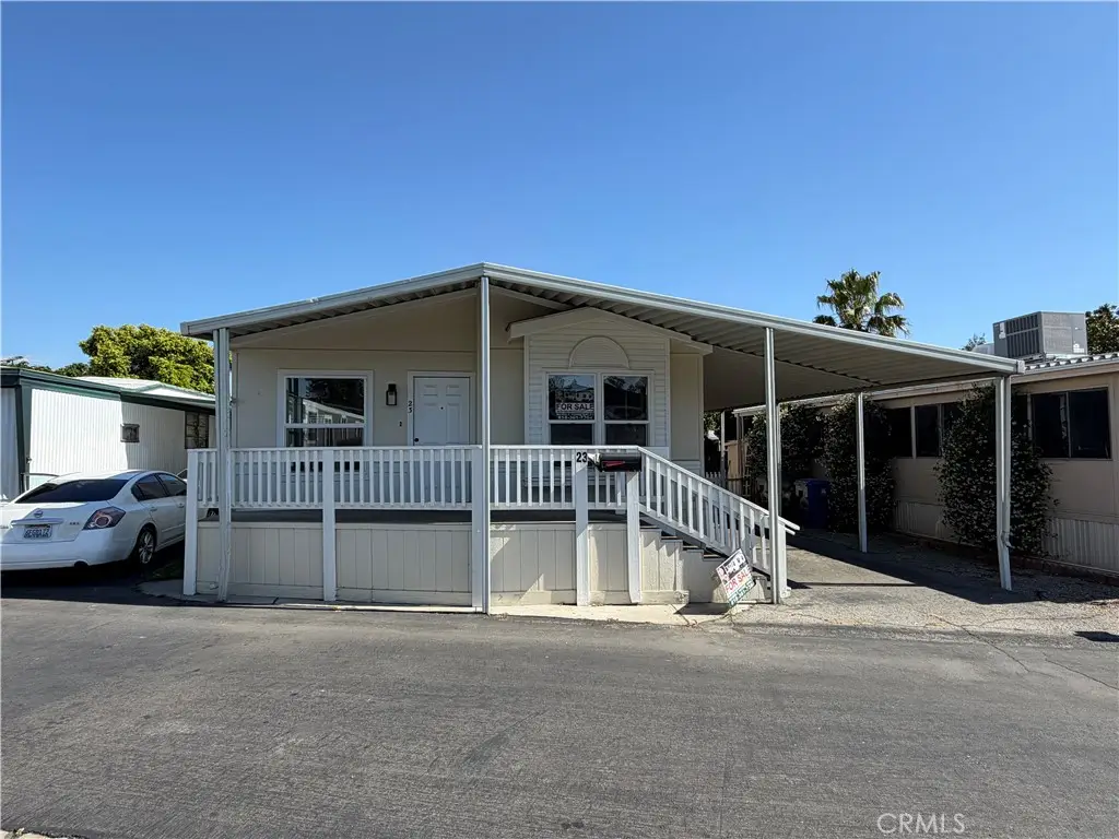 10900 Sepulveda #23, San Fernando, CA 91345 - #1