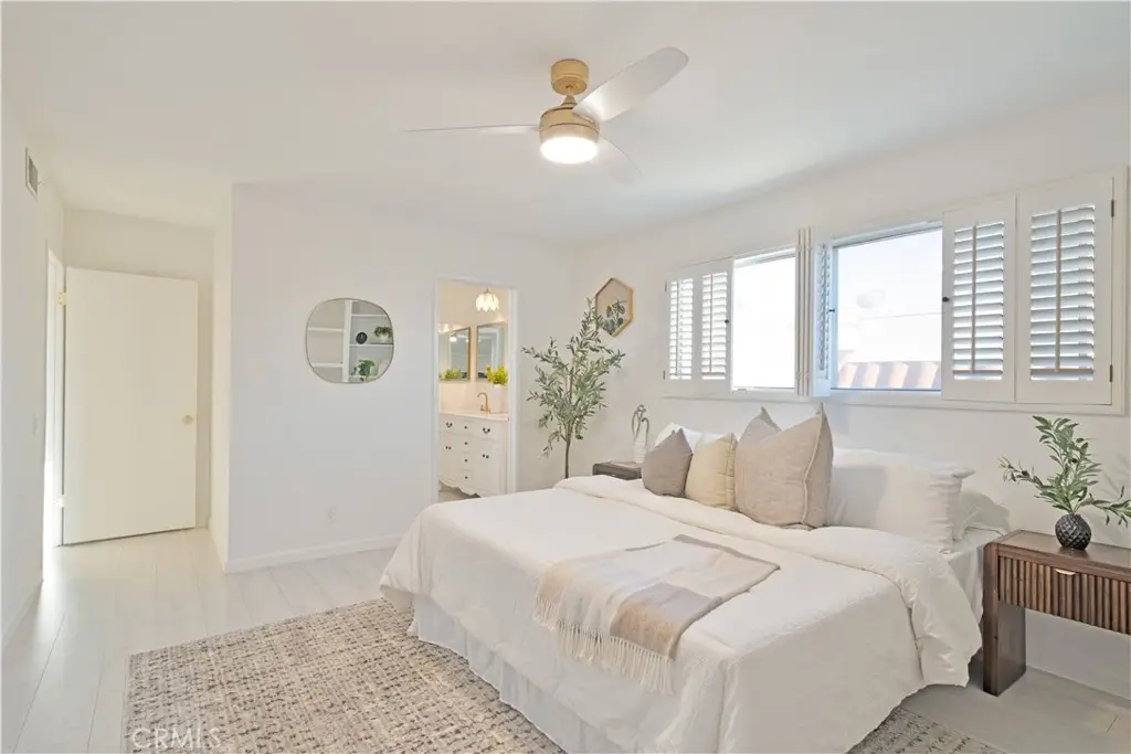 5400 Lindley Avenue #322, Encino, CA 91316 - #1