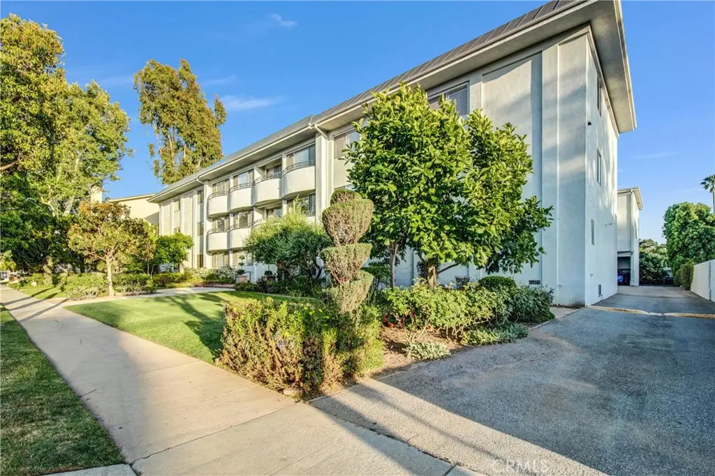 972 E California #304, Pasadena, CA 91106 - #1