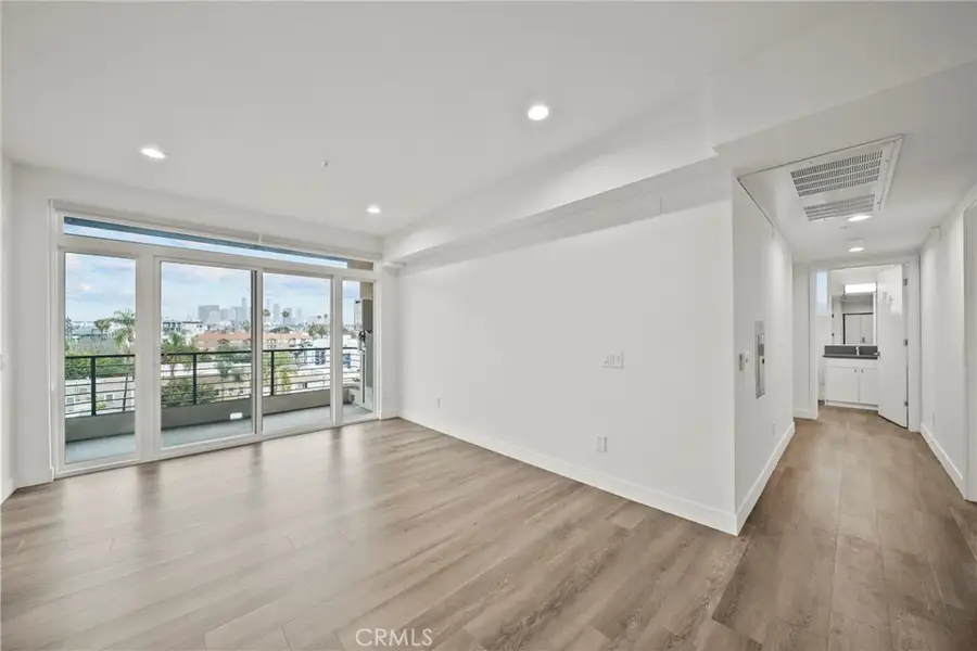 900 S Kenmore Avenue #504, Los Angeles, CA 90006 - #2