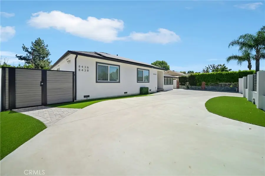 8434 Oakdale Avenue, Winnetka, CA 91306 - #2