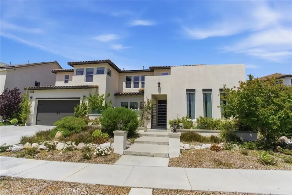 18723 Juniper Springs, Canyon Country, CA 91387 - #1