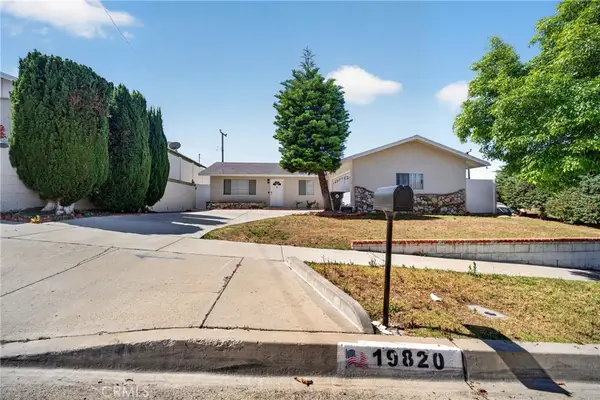 19820 Merryhill, Canyon Country, CA 91351