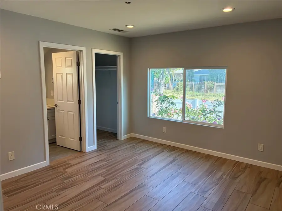 19416 Lemay, Reseda, CA 91335 - #3