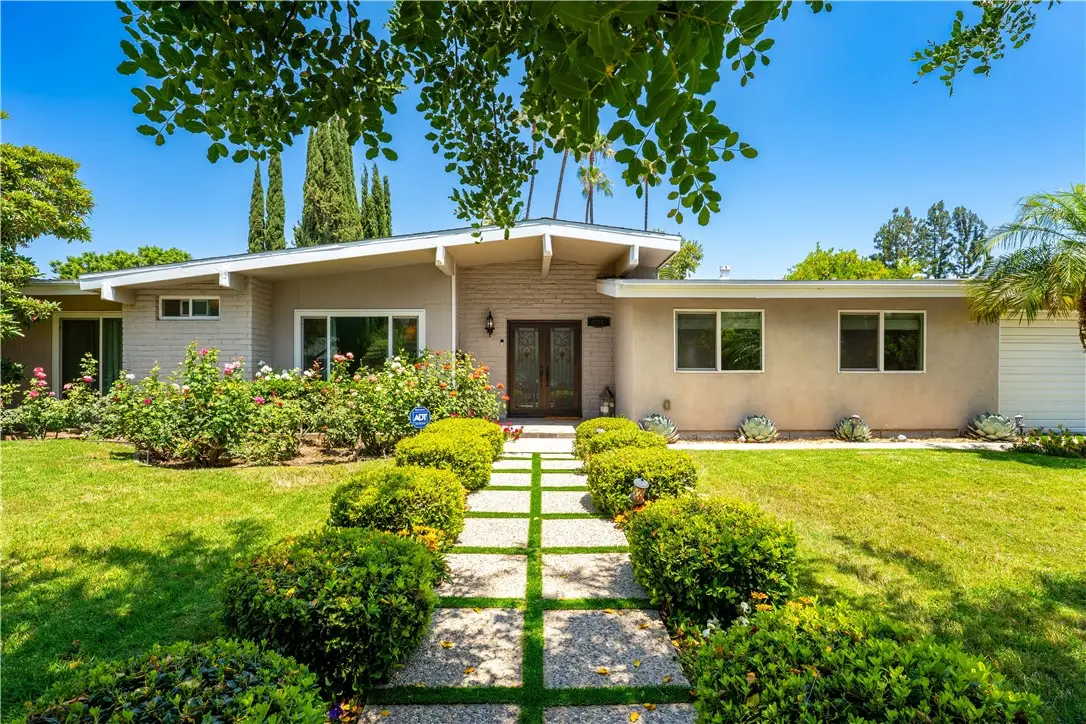 22441 Martha, Woodland Hills, CA 91367 - #1
