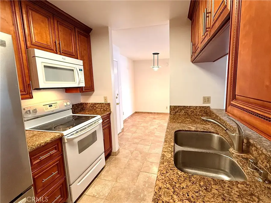 5460 White Oak #E228, Encino, CA 91316 - #3