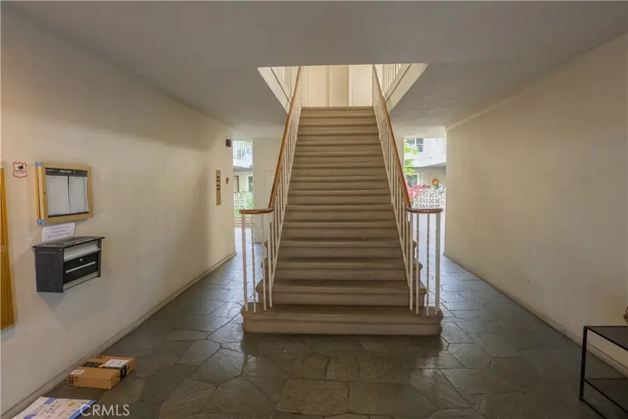 315 N Louise Street #103, Glendale, CA 91206 - #3