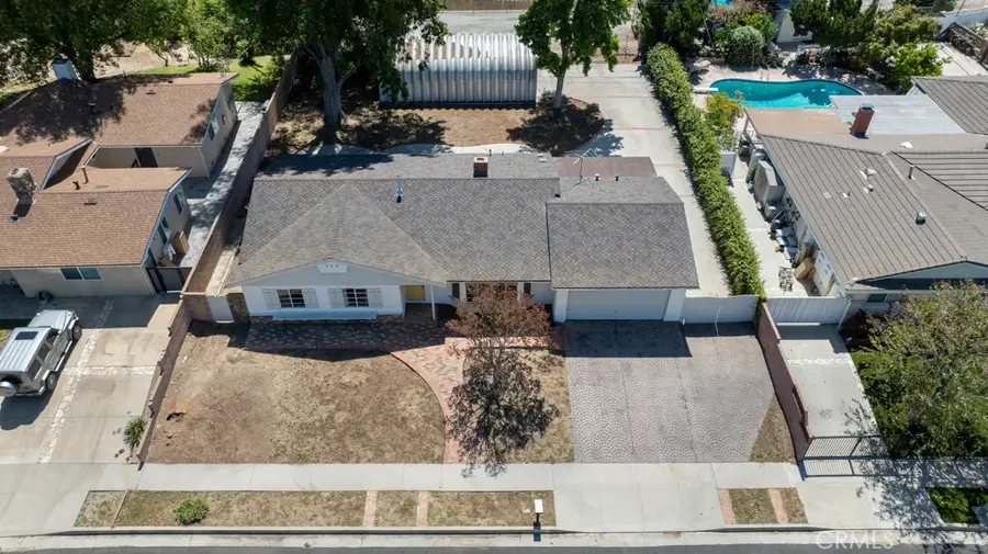 10600 Garden Grove, Porter Ranch, CA 91326 - #2