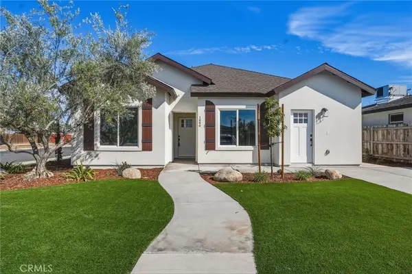 1646 -1646 .5 Clinton Street, Delano, CA 93215