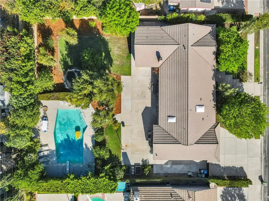 17177 Superior St, Northridge, CA 91325 - #3