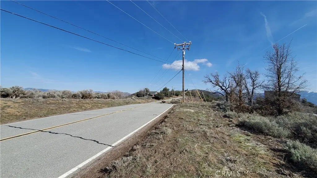 25041 Jacaranda Drive, Tehachapi, CA 93561 - #1