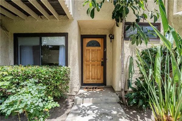 6746 Encino, Lake Balboa, CA 91406