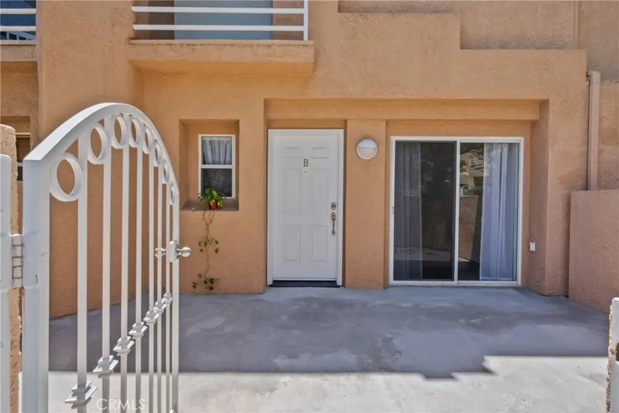 25511 Schubert Cir #142 B, Stevenson Ranch, CA 91381 - #3