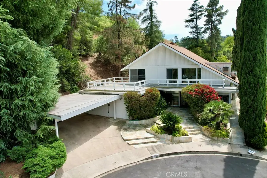 3102 Dona Sofia, Studio City, CA 91604 - #2