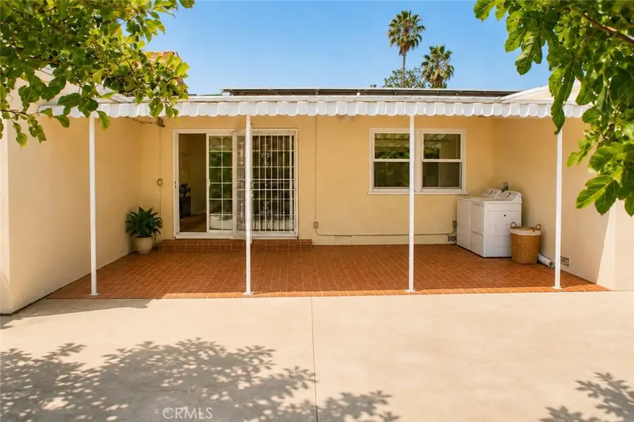 17144 Burton Street, Lake Balboa, CA 91406 - #2