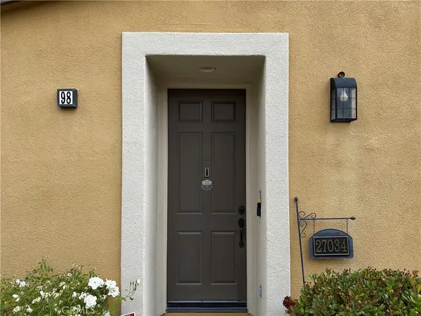 27034 Fairway, Valencia, CA 91381