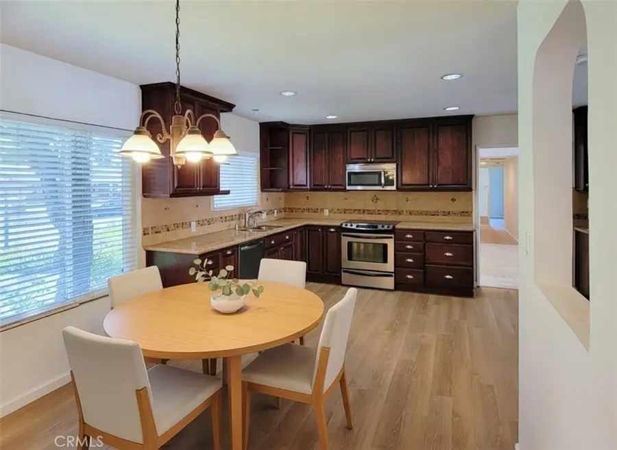 18931 Mayall Street, Northridge, CA 91324 - #3