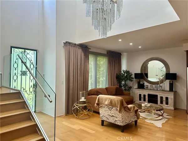 14721 Valley Vista, Sherman Oaks, CA 91403