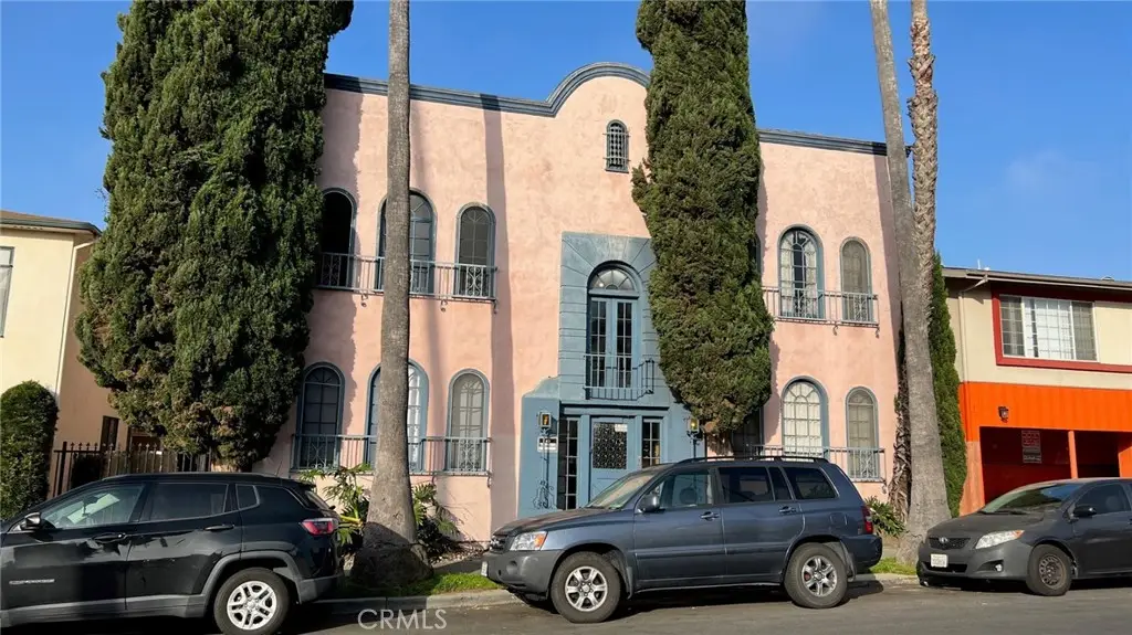 1537 1545 Corinth, Los Angeles, CA 90025 - #1