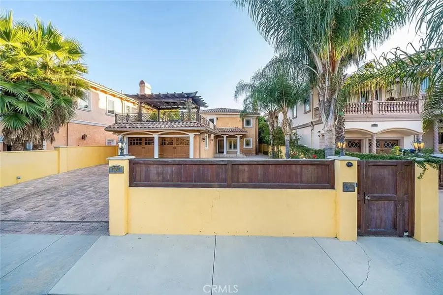 15014 Valleyheart, Sherman Oaks, CA 91403 - #2