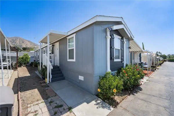 16079 Yarnell St #B20, Sylmar, CA 91342