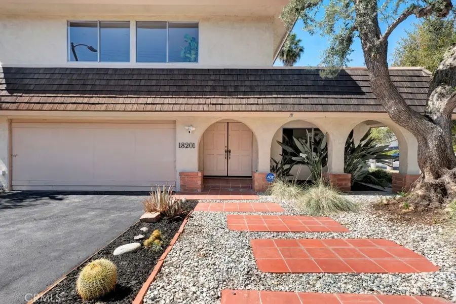 18201 Erwin Street, Reseda, CA 91335 - #3