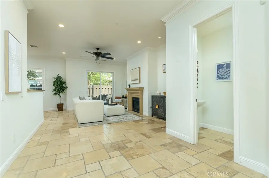 21929 Cortina, Chatsworth, CA 91311 - #3