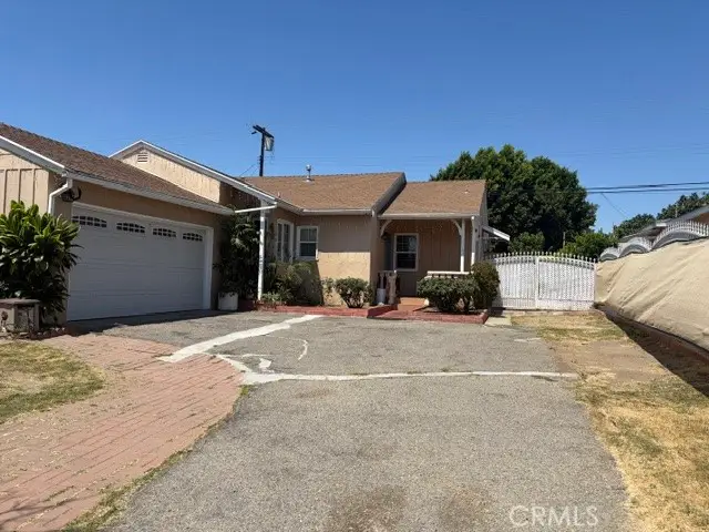 8115 Brimfield, Panorama City, CA 91402 - #1
