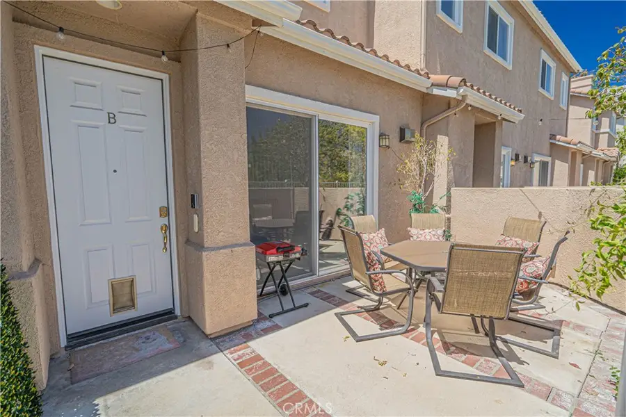 25708 Holiday Circle #B, Stevenson Ranch, CA 91381 - #2