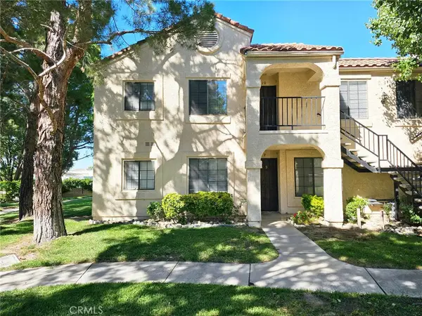 2554 Olive Drive #9, Palmdale, CA 93550