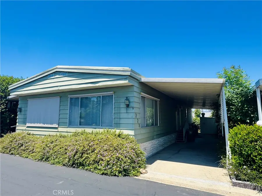 8811 223 Canoga Avenue, Canoga Park, CA 91304 - #3