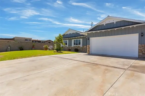 1812 E Briarvale, Anaheim, CA 92805