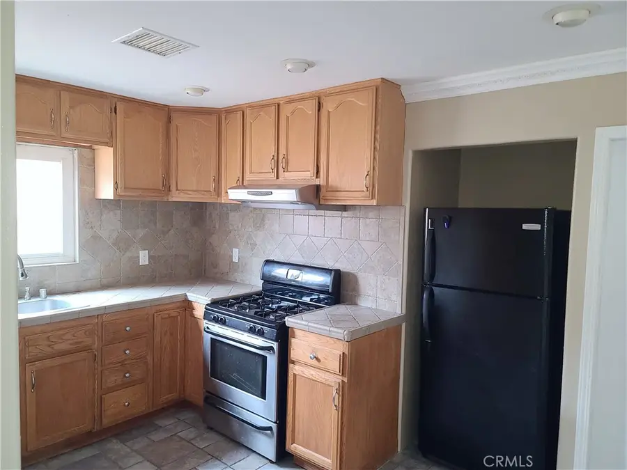 2118 Rosecrans Street, Simi Valley, CA 93065 - #3