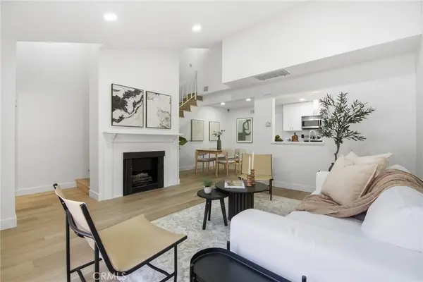 3342 Elm Avenue #26, Long Beach, CA 90807