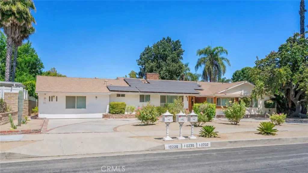 10228 Encino Avenue, Northridge, CA 91325 - #1