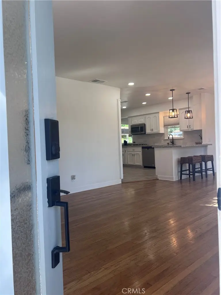 1735 Los Robles Drive, Bakersfield, CA 93306 - #2