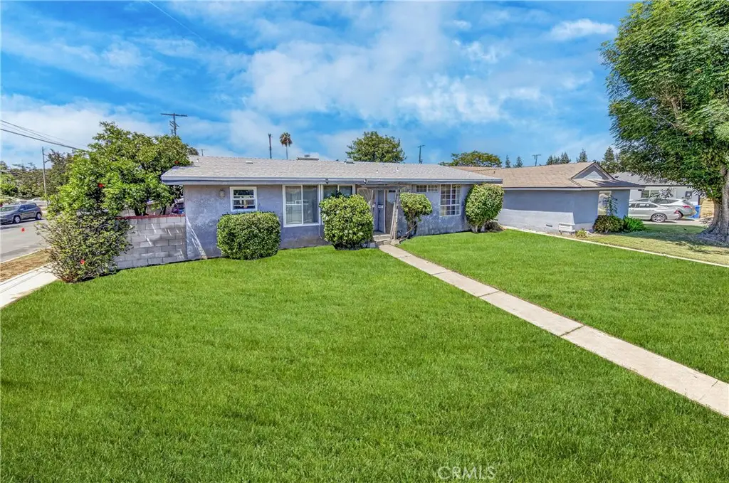 15725 Tulsa St, Granada Hills, CA 91344 - #1