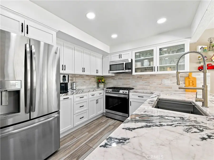 21452 Carol Sue, Saugus, CA 91350 - #3