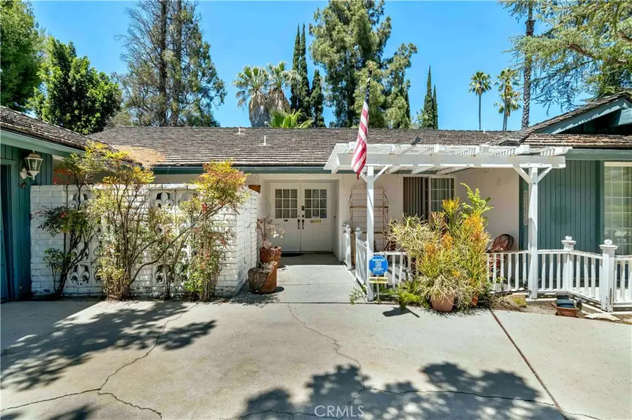 23459 Canzonet Street, Woodland Hills, CA 91367 - #3