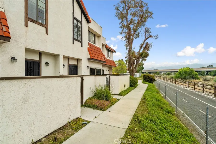 27612 Nugget #5, Canyon Country, CA 91387 - #3