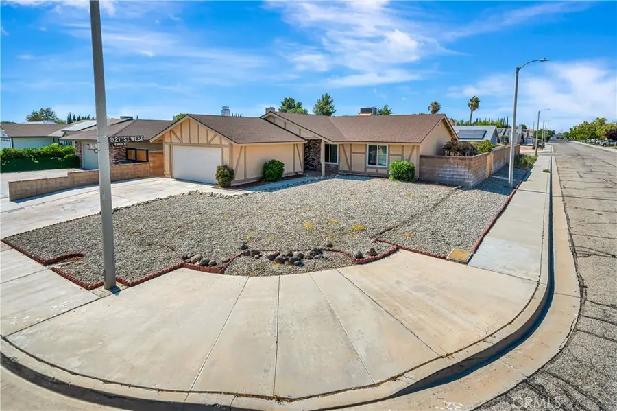 2101 Dallin Street, Lancaster, CA 93536 - #2