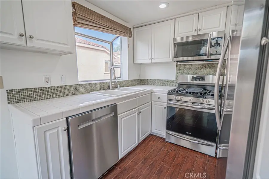 19845 Sandpiper Place #144, Newhall, CA 91321 - #2