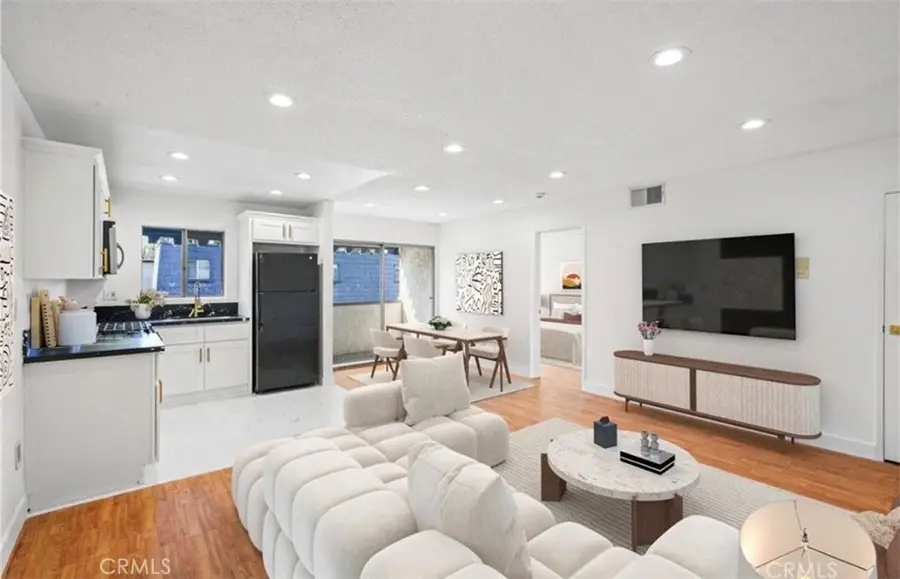 18530 Hatteras #333, Tarzana, CA 91356 - #3