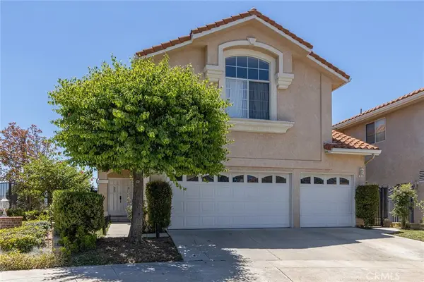 19776 Ahwanee, Los Angeles, CA 91326