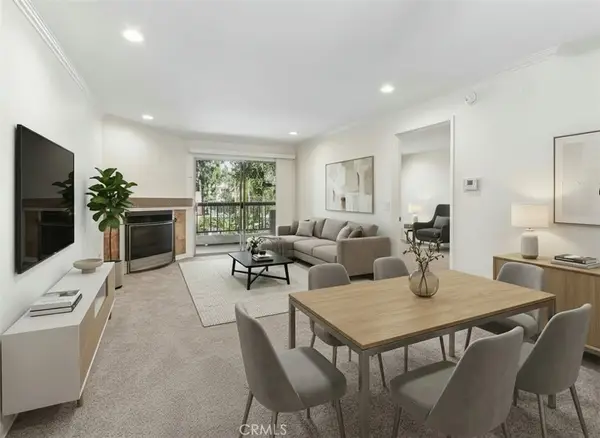 5535 Canoga #209, Woodland Hills, CA 91367