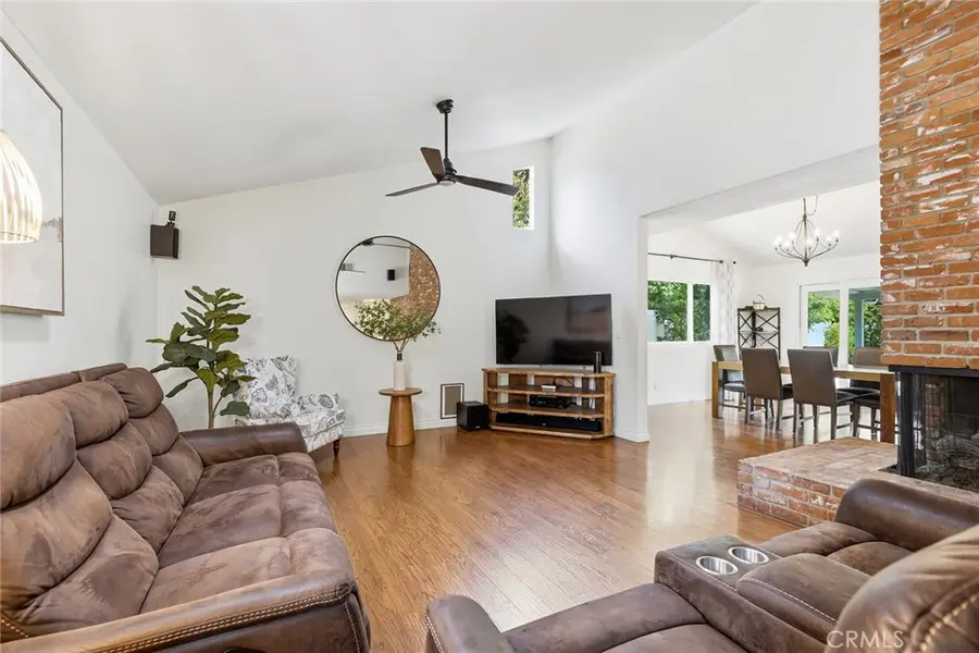 23313 Cohasset Street, West Hills, CA 91304 - #3