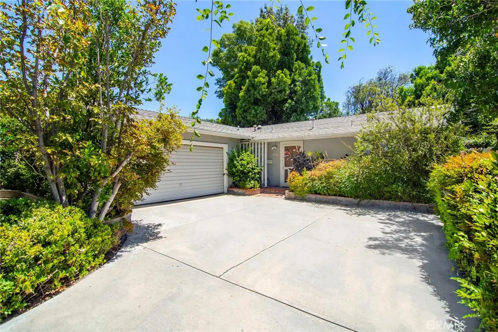 23518 Friar Street, Woodland Hills, CA 91367 - #1